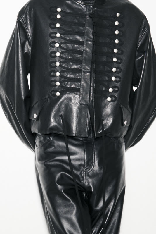 Look 02